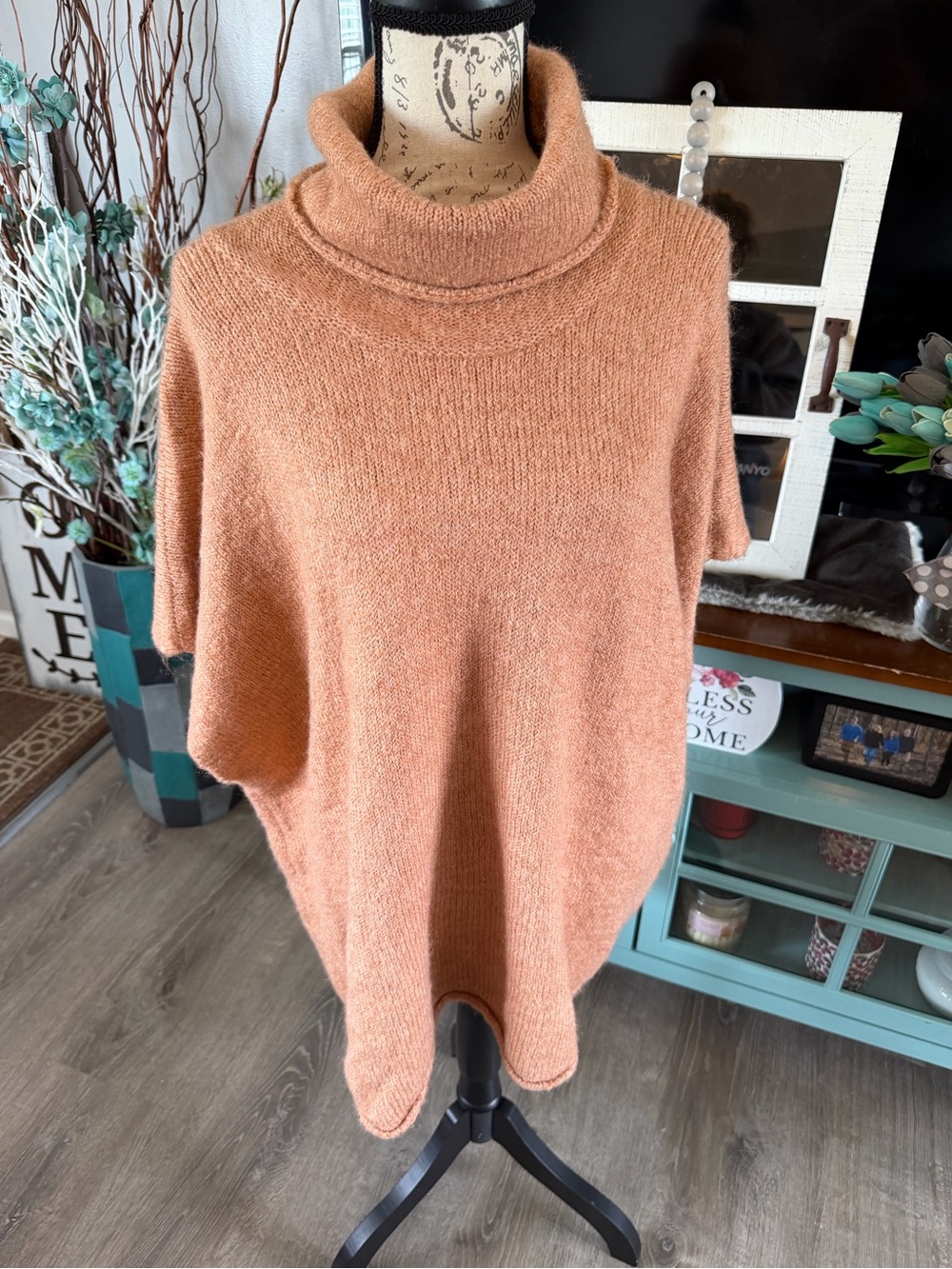 Universal Thread Rust-Coral Turtleneck Poncho Sweater Medium